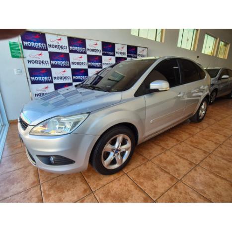 FORD Focus Hatch 1.6 16V 4P SE FLEX, Foto 2