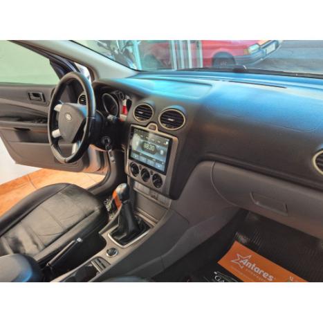 FORD Focus Hatch 1.6 16V 4P SE FLEX, Foto 4