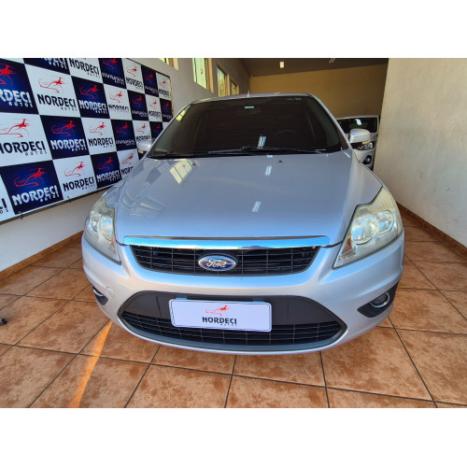 FORD Focus Hatch 1.6 16V 4P SE FLEX, Foto 8