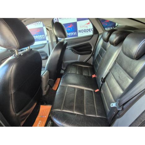 FORD Focus Hatch 1.6 16V 4P SE FLEX, Foto 9