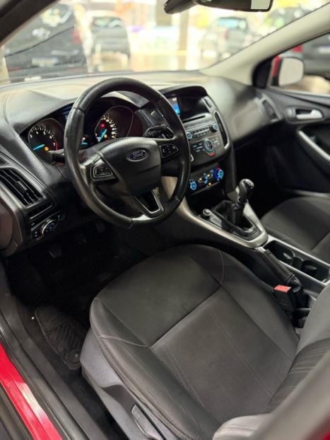 FORD Focus Hatch 1.6 16V 4P SE PLUS FLEX, Foto 3