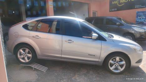 FORD Focus Hatch 1.6 4P GLX FLEX, Foto 9