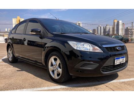 FORD Focus Hatch 1.6 4P, Foto 2