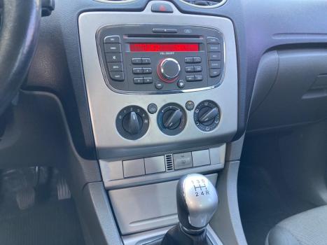 FORD Focus Hatch 1.6 4P, Foto 17