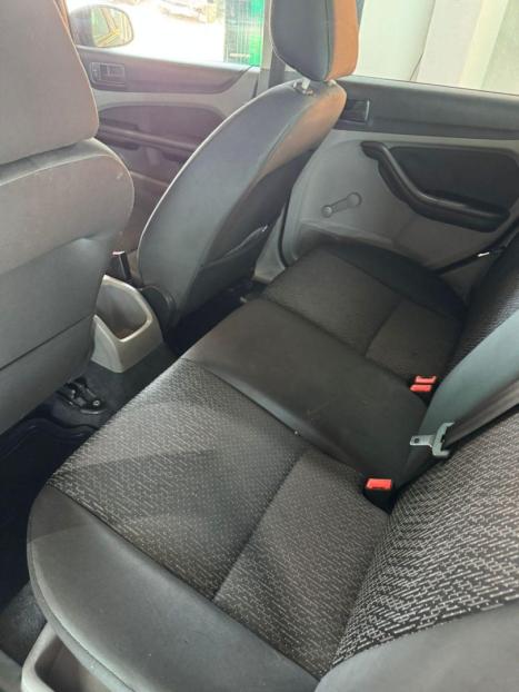 FORD Focus Hatch 1.6 4P, Foto 12