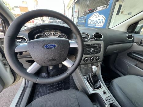 FORD Focus Hatch 1.6 4P GLX FLEX, Foto 10
