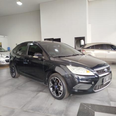 FORD Focus Hatch 1.6 16V 4P FLEX GL, Foto 6
