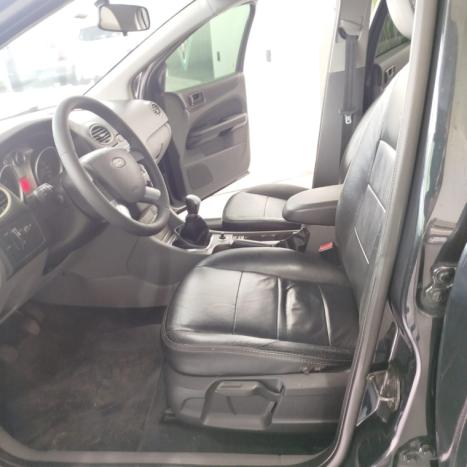 FORD Focus Hatch 1.6 16V 4P FLEX GL, Foto 7
