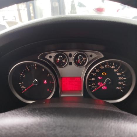 FORD Focus Hatch 1.6 16V 4P FLEX GL, Foto 10