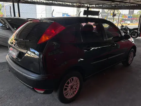 FORD Focus Hatch 1.6 4P GL, Foto 5