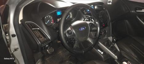 FORD Focus Hatch 1.6 16V 4P SE PLUS FLEX, Foto 6