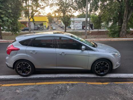 FORD Focus Hatch 2.0 16V 4P TITANIUM PLUS FLEX, Foto 9