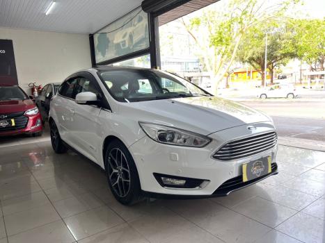 FORD Focus Hatch 2.0 16V 4P TITANIUM PLUS FLEX, Foto 9