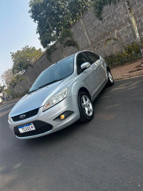 FORD Focus Hatch 2.0 16V 4P GLX AUTOMTICO, Foto 3