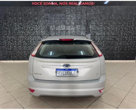 FORD Focus Hatch 2.0 16V 4P GLX, Foto 7