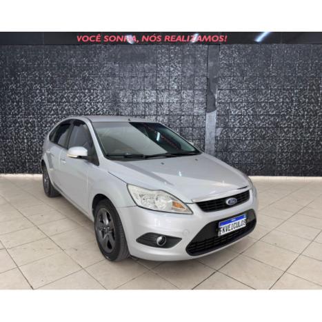 FORD Focus Hatch 2.0 16V 4P GLX, Foto 4