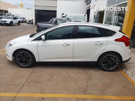 FORD Focus Hatch 2.0 16V 4P TITANIUM PLUS FLEX, Foto 4