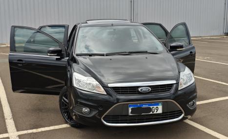 FORD Focus Hatch 2.0 16V 4P GHIA FLEX, Foto 4