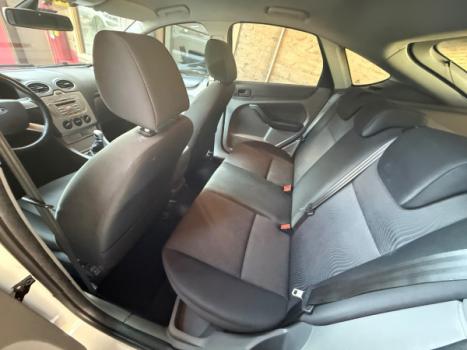 FORD Focus Hatch 2.0 16V 4P GLX FLEX, Foto 7