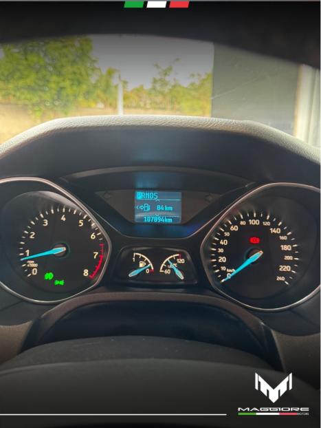 FORD Focus Hatch 2.0 16V 4P FLEX SE PLUS POWERSHIFT AUTOMTICO, Foto 6