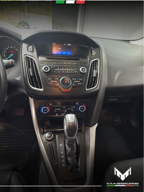 FORD Focus Hatch 2.0 16V 4P FLEX SE PLUS POWERSHIFT AUTOMTICO, Foto 7