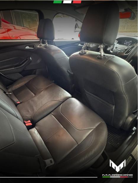 FORD Focus Hatch 2.0 16V 4P FLEX SE PLUS POWERSHIFT AUTOMTICO, Foto 10