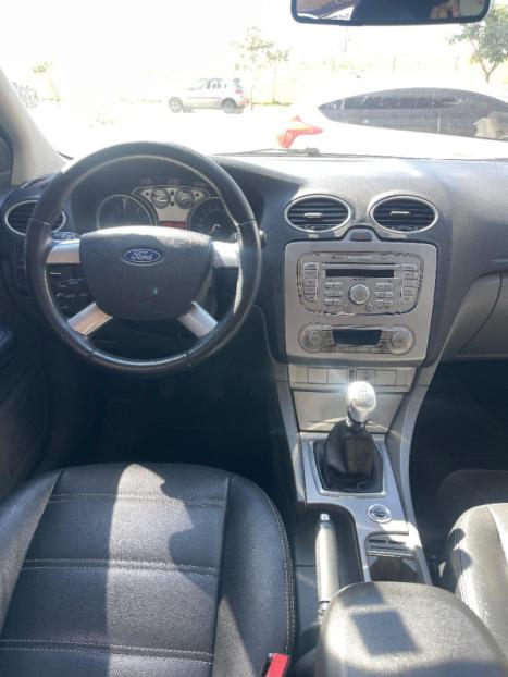 FORD Focus Hatch 2.0 16V 4P FLEX AUTOMTICO, Foto 7