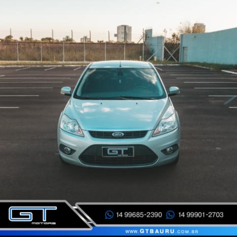 FORD Focus Hatch 2.0 16V 4P GLX, Foto 2
