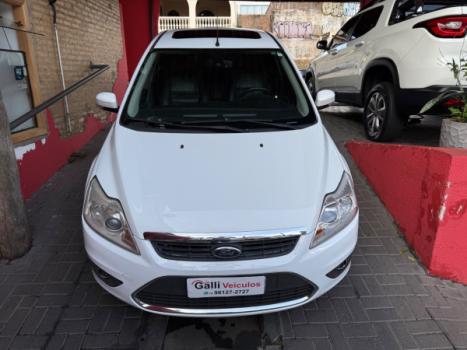 FORD Focus Hatch 2.0 16V 4P TITANIUM PLUS FLEX, Foto 2