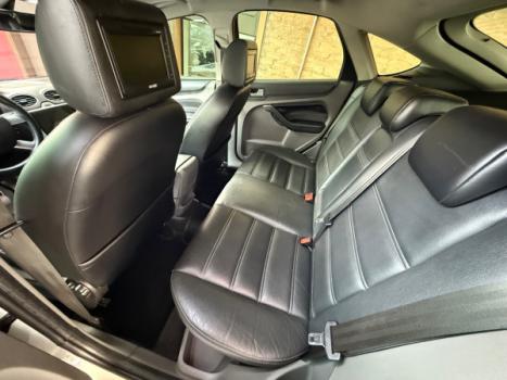 FORD Focus Hatch 2.0 16V 4P TITANIUM PLUS FLEX, Foto 7