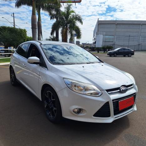FORD Focus Hatch 2.0 16V 4P FLEX TITANIUM AUTOMTICO, Foto 1