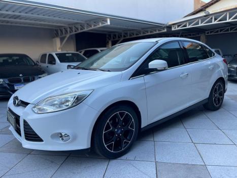 FORD Focus Hatch 2.0 16V 4P TITANIUM FLEX, Foto 2