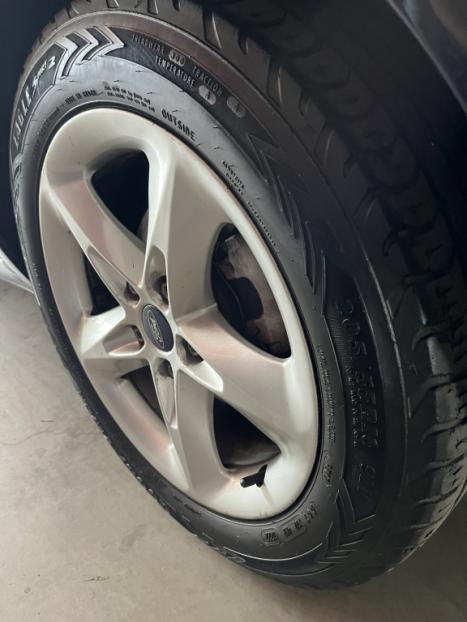FORD Focus Hatch 2.0 16V 4P GLX FLEX, Foto 6