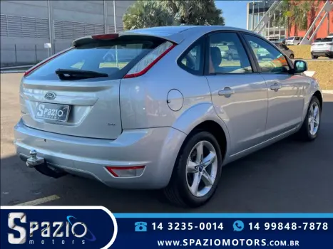 FORD Focus Hatch 2.0 16V 4P GLX, Foto 5