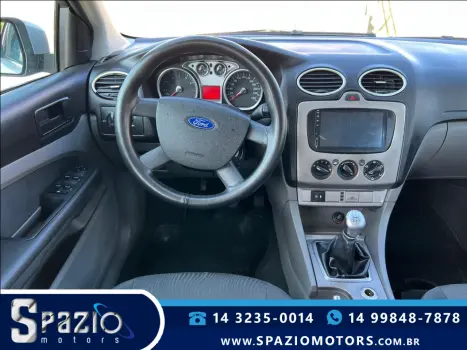 FORD Focus Hatch 2.0 16V 4P GLX, Foto 7