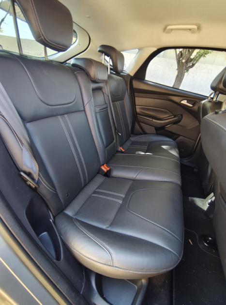 FORD Focus Hatch 2.0 16V 4P FLEX TITANIUM POWERSHIFT AUTOMTICO, Foto 10