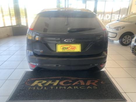 FORD Focus Hatch 2.0 16V 4P SE PLUS DIRECT, Foto 2