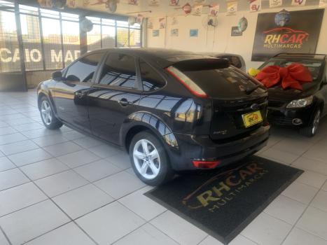 FORD Focus Hatch 2.0 16V 4P SE PLUS DIRECT, Foto 4