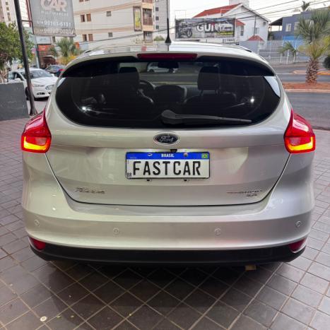 FORD Focus Hatch 2.0 16V 4P FLEX TITANIUM AUTOMTICO, Foto 8