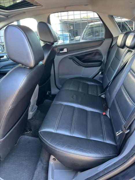 FORD Focus Hatch , Foto 8