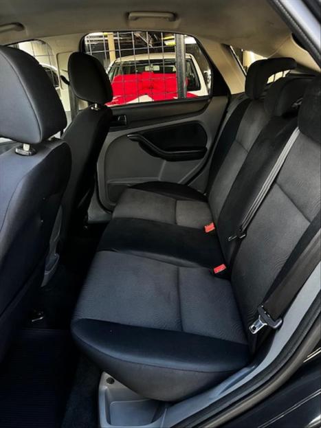 FORD Focus Hatch , Foto 7