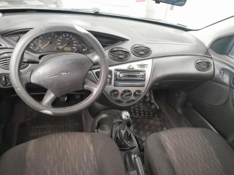 FORD Focus Sedan 1.6 4P GLX, Foto 3