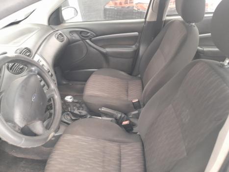FORD Focus Sedan 1.6 4P GLX, Foto 4