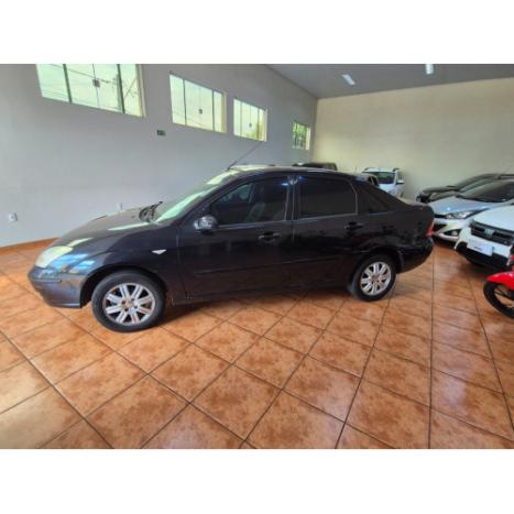 FORD Focus Sedan 1.6 4P GL FLEX, Foto 5
