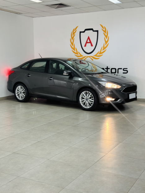 FORD Focus Sedan 2.0 16V 4P FLEX SE POWERSHIFT AUTOMTICO, Foto 3