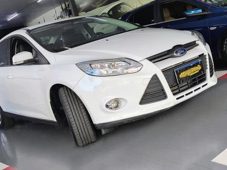 FORD Focus Sedan 2.0 16V 4P FLEX SE POWERSHIFT AUTOMTICO, Foto 3