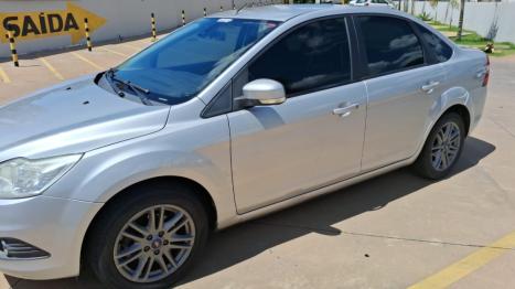 FORD Focus Sedan 2.0 16V 4P, Foto 2