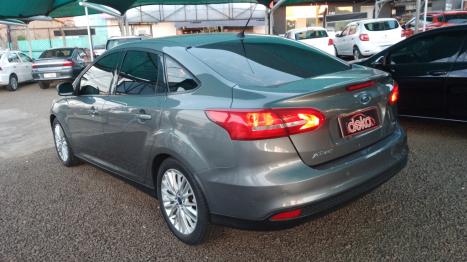 FORD Focus Sedan 2.0 16V 4P FLEX SE FASTBACK POWERSHIFT AUTOMTICO, Foto 6