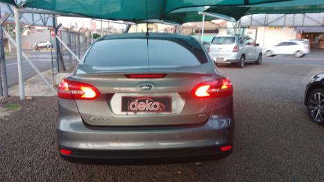 FORD Focus Sedan 2.0 16V 4P FLEX SE FASTBACK POWERSHIFT AUTOMTICO, Foto 7