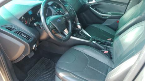 FORD Focus Sedan 2.0 16V 4P FLEX SE FASTBACK POWERSHIFT AUTOMTICO, Foto 10